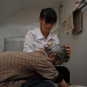 �ƴ�����ɽ����ũ��Ů