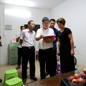 �������߷ÿ��������������׵ط�ƶ��Ǩ����