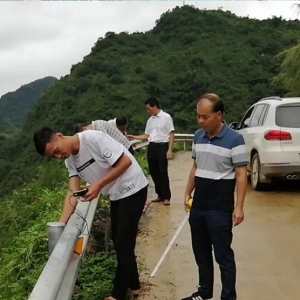 ϲѶ����25��ũ�幫·��������ͨ������