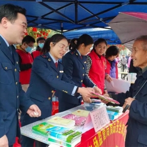 �󻯾ٰ�ѧ�׷�����¼��л