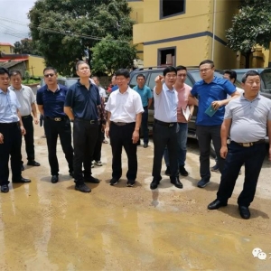 Ӧ������Ȼ��Դ�����Ϲ����鵽��ָ������