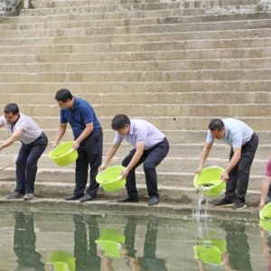 �������ˮ�浭ˮ����ֳ��Ŀ��ʽͶ��Ͷ��