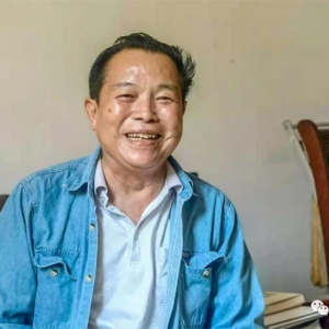 ����ƪʫ���̵��� ����Ц��ӭ�����������꣺Ϊ�������������