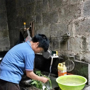 ���߽���忴С�����󻯣���ƶ�����е��� ��կ����С����