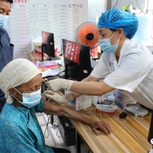 ���ޣ��߰�Ū��:�������˴�ͷ�����¹�����