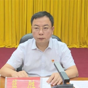 �����������Ӯ�Ĵ���ҵ�������κʹ������������������Υ�����﹥��ս