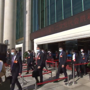 ��������ף��������ʮ���ε������ٿ���������д�����ľ���ê���ܶ�Ŀ�� ����ǰ������׳��δ��