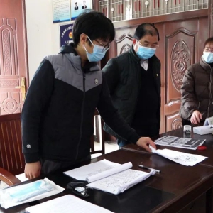 Τ���µ����򶽵����������ع���