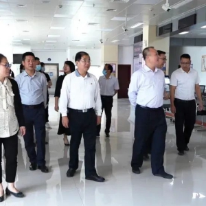 Τ�����ʶӵ���ɽ�ؿ���ѧϰ