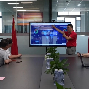 Τ���µ�������ҵ԰��չ���л