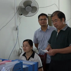 Τ���µ�Ǽ�׶���������˹���