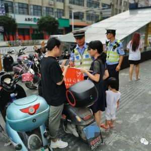 �������������������С������������β�ͣЪ �����������д���