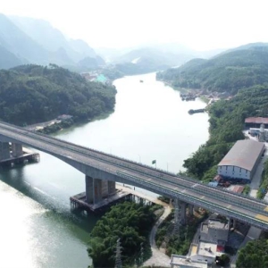 ���Ƿ�ʮ�꡿���ͨ���п��� ʮ�곤·���Ի�