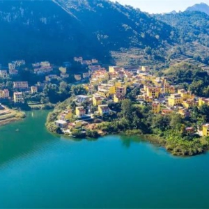 ���Ƿ�ʮ�꡿��뢻���ʯɽ��׳����ͼ