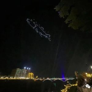 ���Ͽ��״γ������˻�������