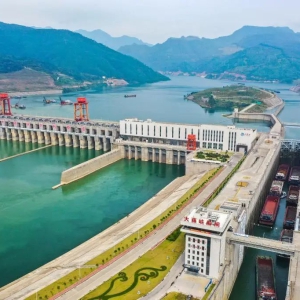 ������ѧϰ�᳹���Ķ�ʮ���񡿰Ѹ�������չ��Ϊȫ�潨����������ִ������ҵ���Ҫ�� ...