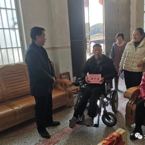 ��ʤ��չ�´��߷�ο�ʻ