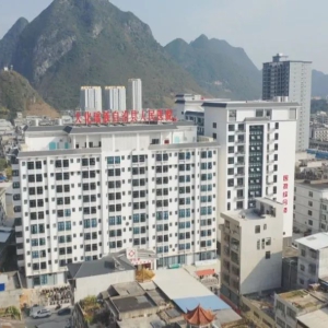 �󻯣���ҽ����ΪȺ�ڵ�ů�ġ�ҽ����