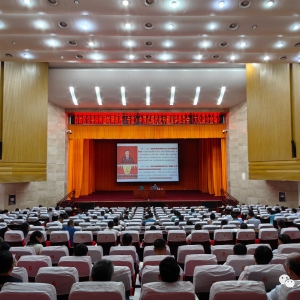 ��������ί��ʦ����Ƹ���ڣ�ר�ң����󻯿�չ�й�ʽ�ִ���ר������