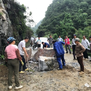 ��ΪȺ�ڰ�ʵ�� �������磺������ͨ��·���� ����Ⱥ�ڰ�ȫ����