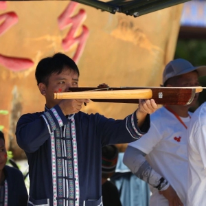 �����л����干ͬ����ʶح�󻯣����С���˳�ӿ ͬ�첼Ŭ��ף����