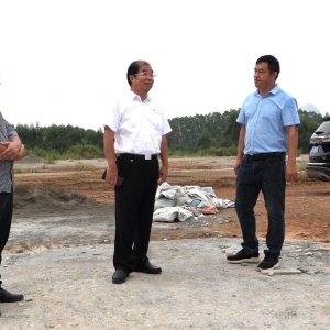 Τ���µ������ۺϹ�ҵ԰���߷õ���