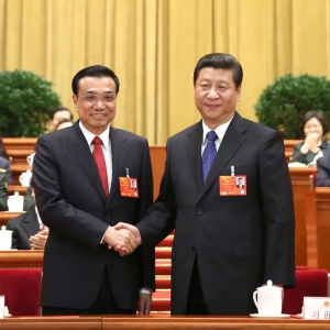 ���ǿͬ־��ƽ��Ƭ