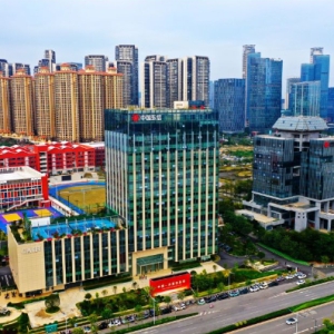 ���Ŷ�һ�������˿·�������ź���