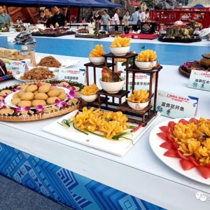 ��һ������ϵ�ʢ�磬���㲻����ɢ��