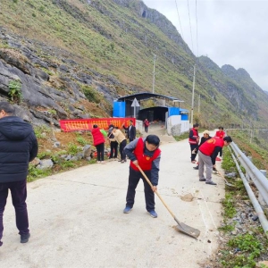 ���ط��ľ֣�����ʵ�����·� ־Ը����ů����