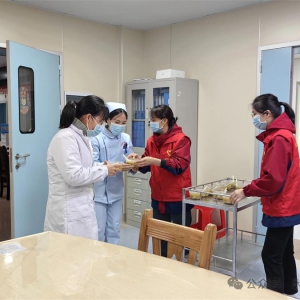 �´��߻���ح���ظ���Ժ�������һ����Բ ����ػ�ů����