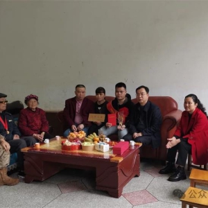 ��ʤ�����±���Я�����ġ���������������