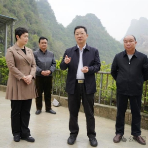 �������ڴ󻯶���һ���Ⱦ��ù��� ȫ���ƶ�������������