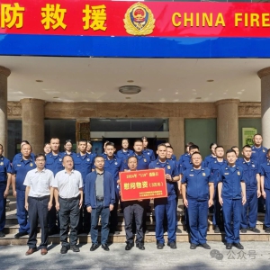 ��ʤ�ʶ�ο��������Ԯ��Ա