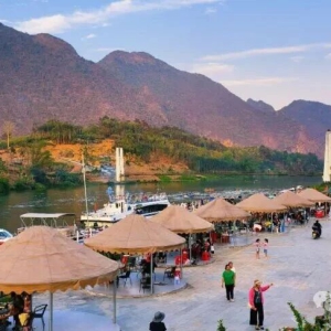 ����� ʢ������ ����˫�������������21.86���˴δ򿨣�����1.452��Ԫ